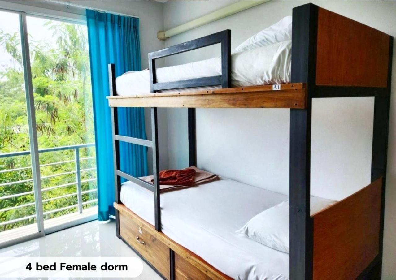 Theppahrak Hostel Khaolak Khao Lak Exteriér fotografie