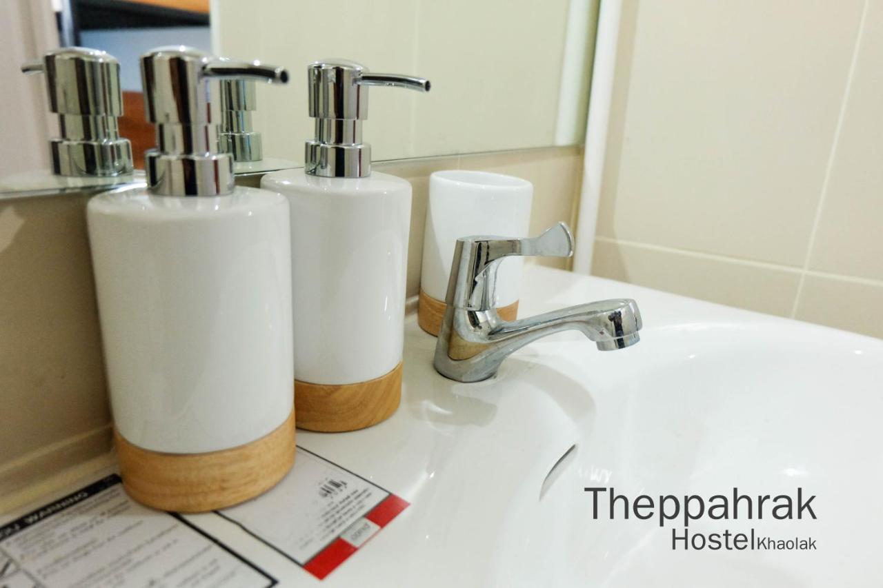 Theppahrak Hostel Khaolak Khao Lak Exteriér fotografie