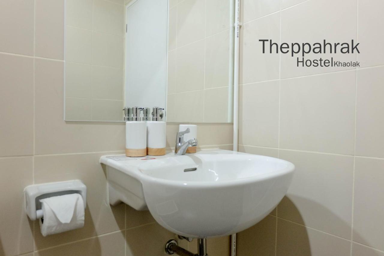 Theppahrak Hostel Khaolak Khao Lak Exteriér fotografie